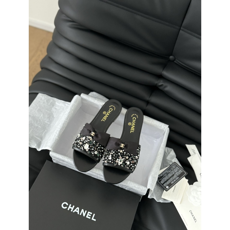 Ch*el slippers